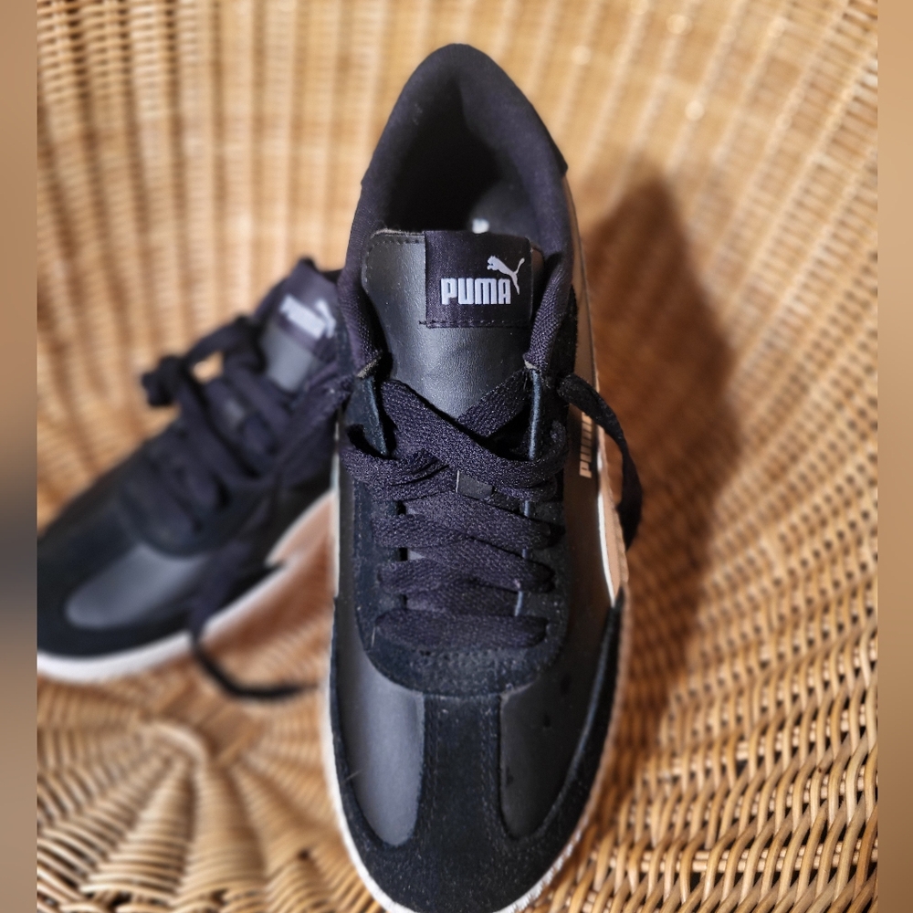 RARE NWOT 36699301 Puma Men's Astro Cup SL Sneakers  Black Suede Size 9